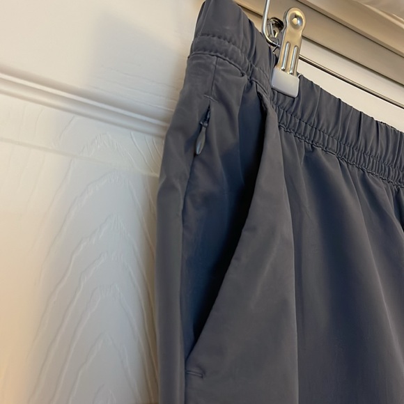 Banana Republic Drawstring Jogger Pants Men’s M Gray - Picture 4 of 9